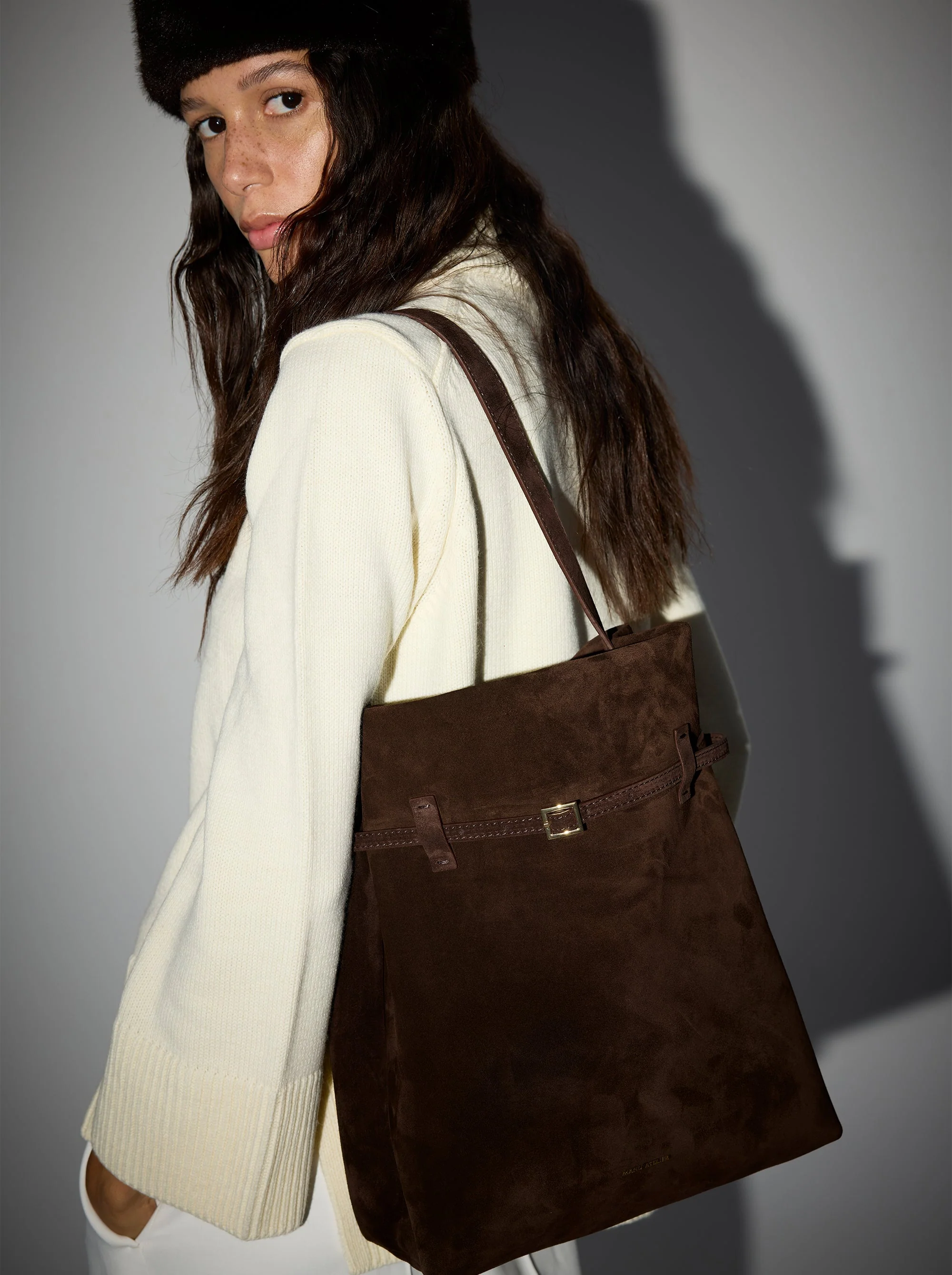Tote du Jour Deep Brown Suede - Image 2